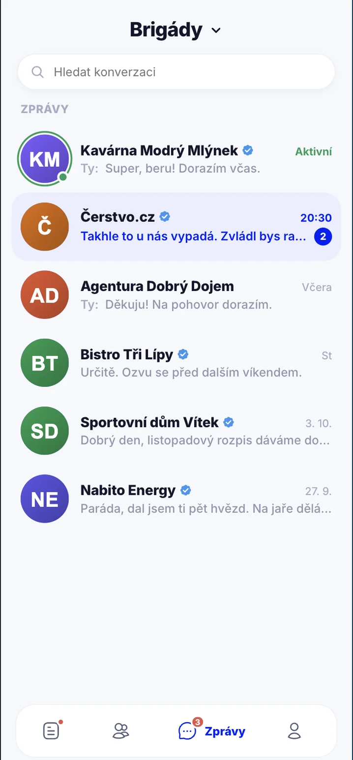 Appka Makej — seznam konverzací s firmami